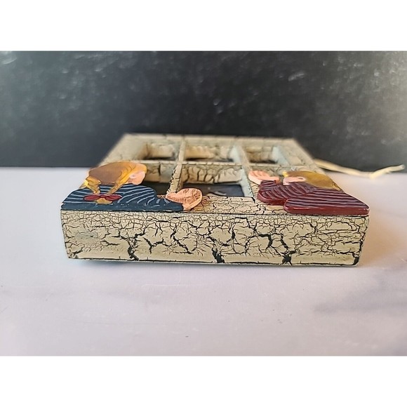 Vintage Christmas Ornament Window Scene - Picture 7 of 10